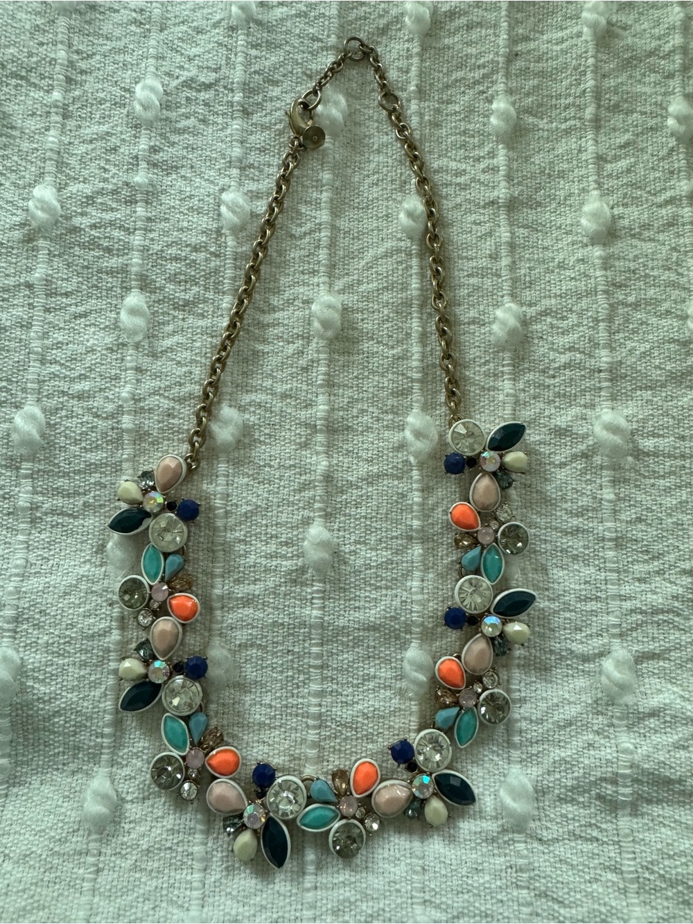 J CREW BRULEE MULTI COLOR CORAL BLUES PASTEL STATEMENT BIB NECKLACE